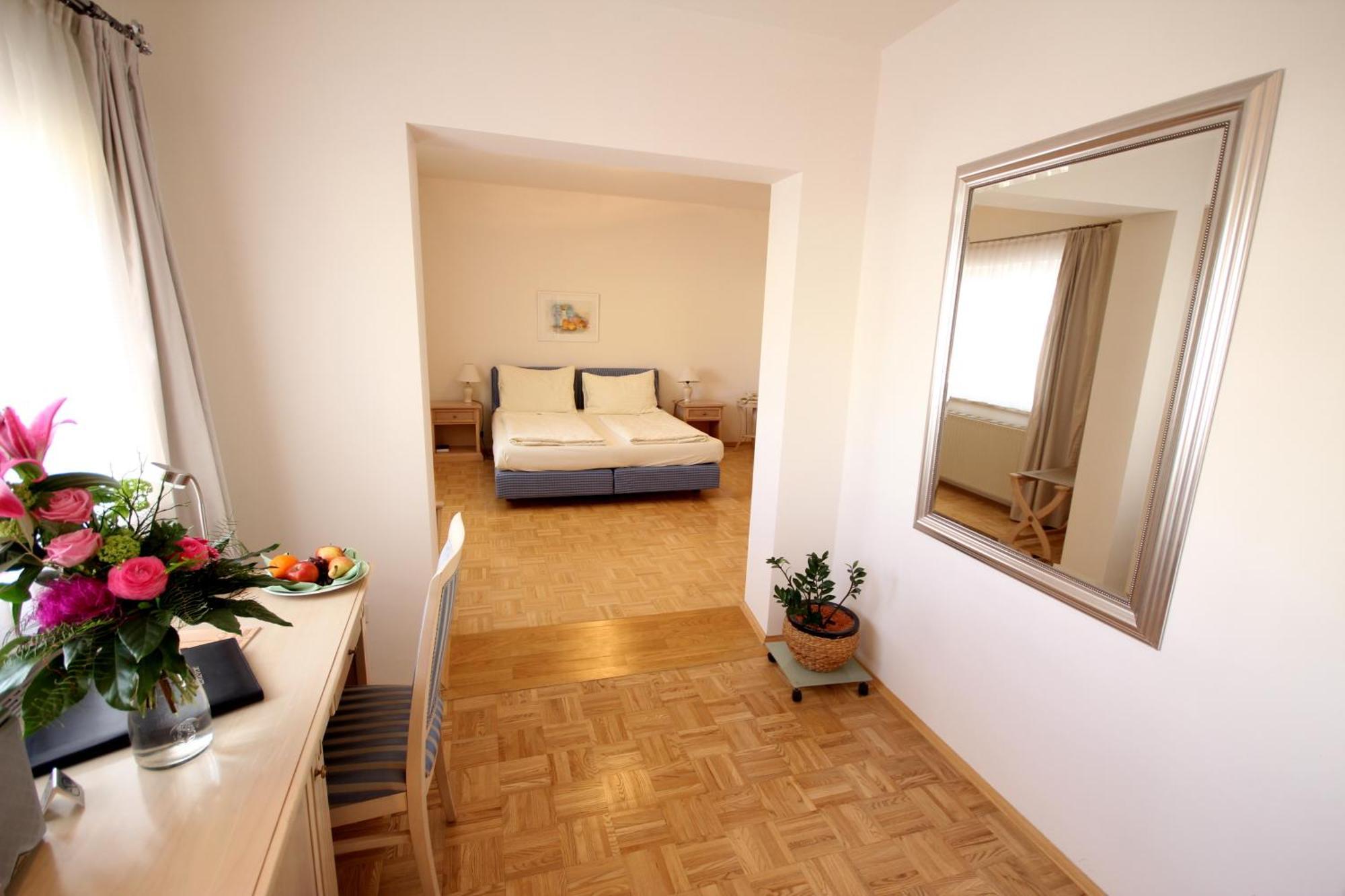 Carinthia Stadthotel Klagenfurt am Woerthersee Zewnętrze zdjęcie