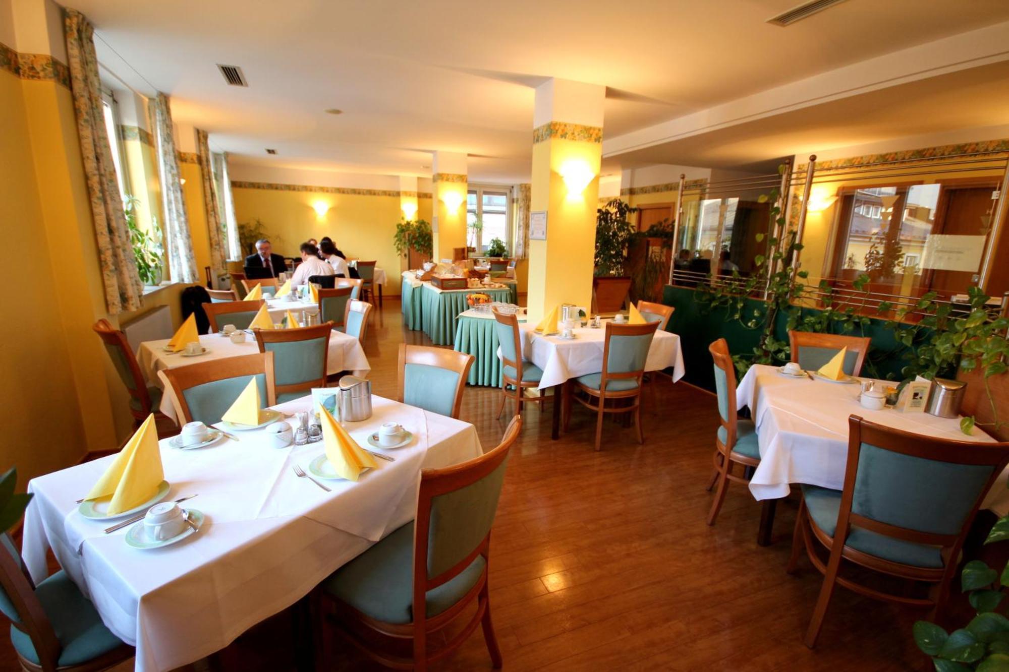 Carinthia Stadthotel Klagenfurt am Woerthersee Zewnętrze zdjęcie