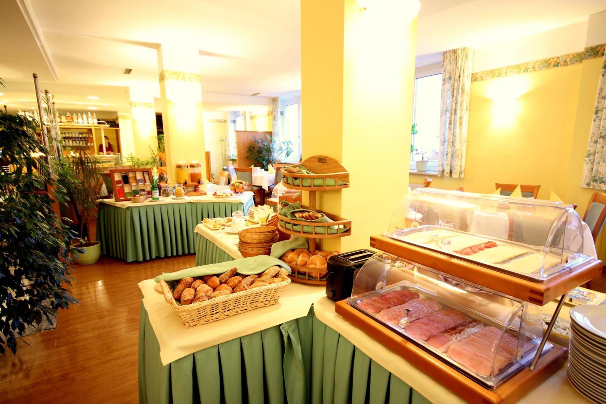 Carinthia Stadthotel Klagenfurt am Woerthersee Zewnętrze zdjęcie